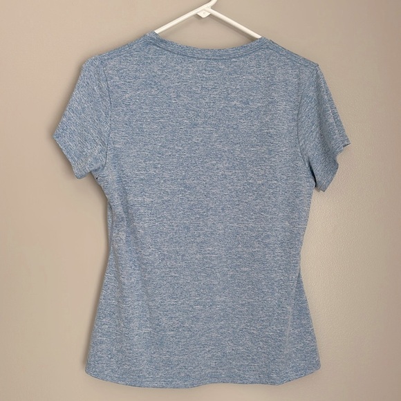 Set of 3- Icy zone athletic tees - Picture 4 of 10